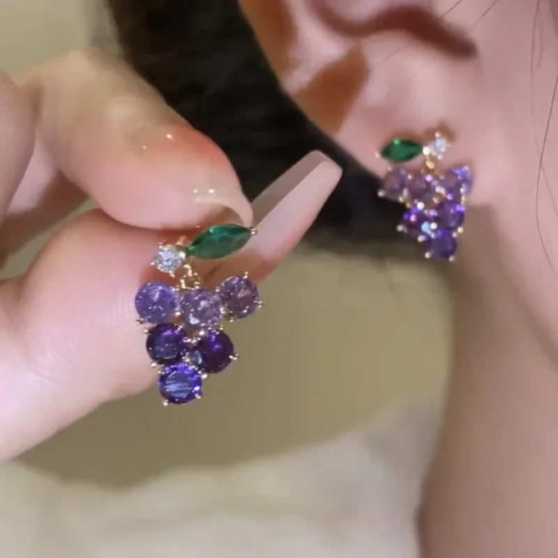 Elegant Purple Zircon Grape Drop Earrings for Women – Stylish Daily Accessory & Perfect Gift